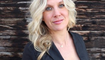 Elizabeth Wallace, présidente et éditrice de Gibbs Smith Education, décède à 46 ans