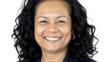 La présidente et éditrice de l&rsquo;IVP, Terumi Echols, prend sa retraite