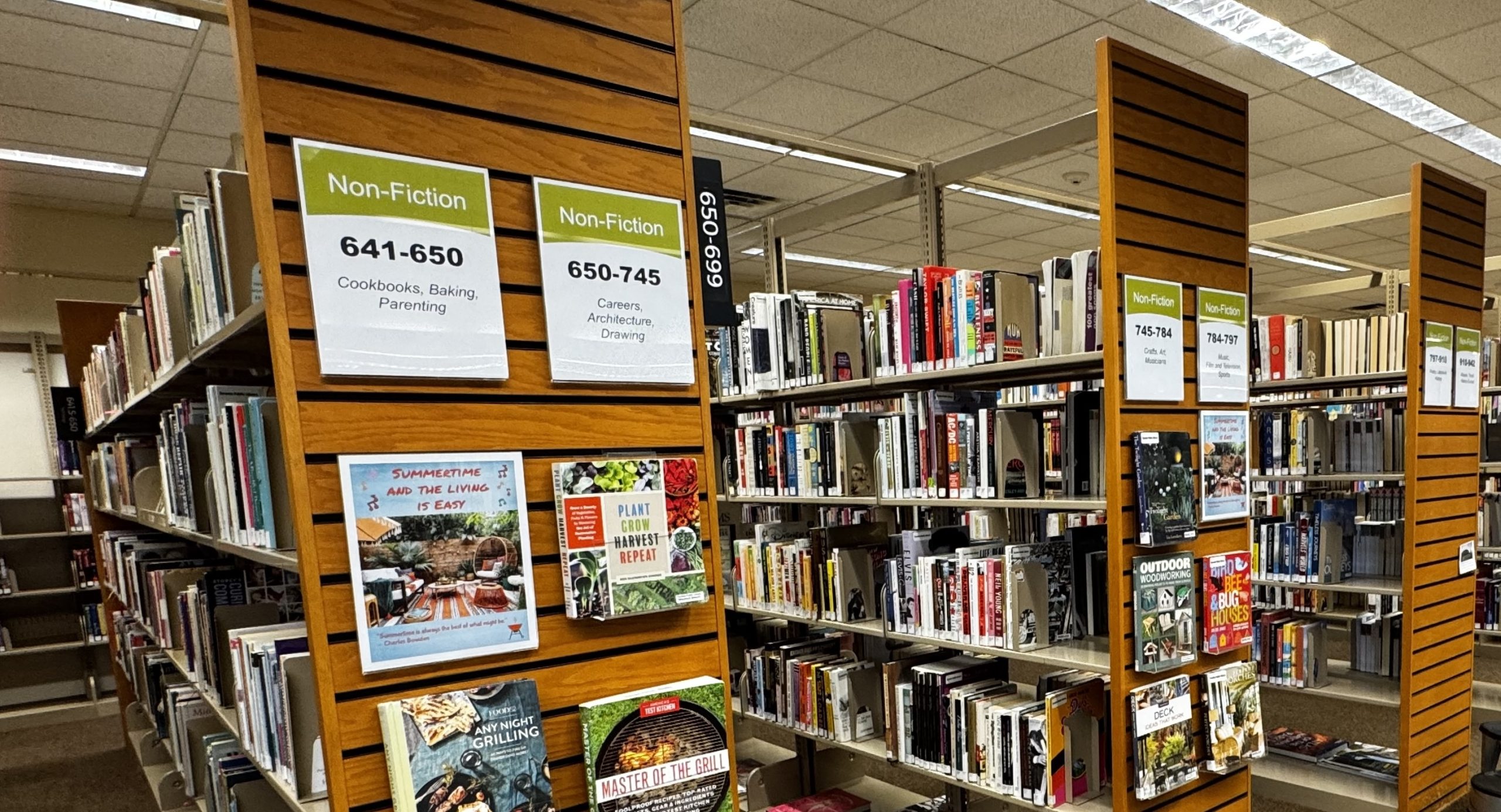 ThriftBooks lance le programme LibraryAdvantage