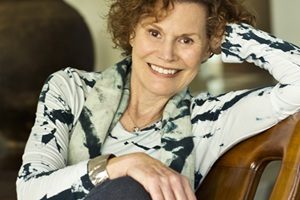 Judy Blume parraine une subvention pour les librairies indépendantes avec SCBWI