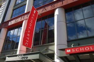 Usborne rachète la participation de Scholastic dans la société