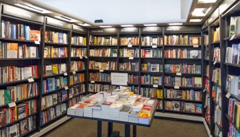 La non-fiction a stimulé les gains des ventes d&rsquo;édition en juillet